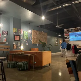 Great atmosphere. Love the art