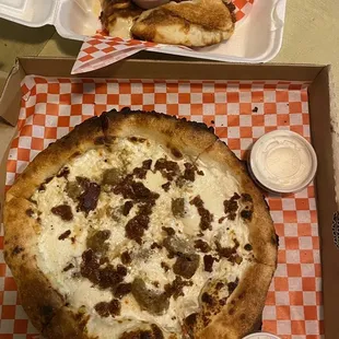 10&quot; Balsamica, pizza rolls
