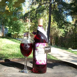 Uncle John's Wins Gold!