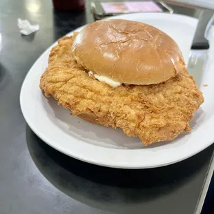 Breaded tenderloin sandwich