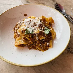 Pappardelle bolognese is good!!