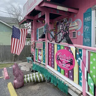 Don't let a house fall on you!!!