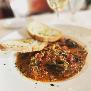 ft. Escargot Antonio (Starter)