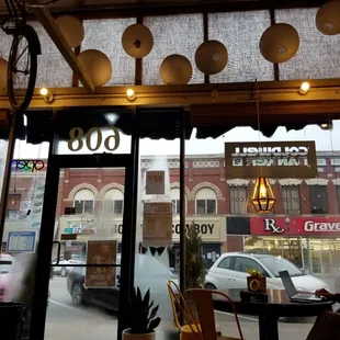 a view of the outside of a restaurant