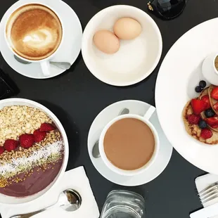Açai Bowl and Vegan Pancakes