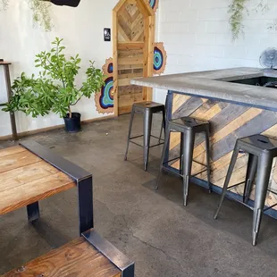 Bathroom/order counter