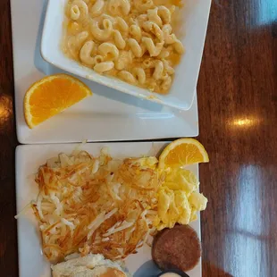 Macroni and cheese, anyone? Did not disappoint.