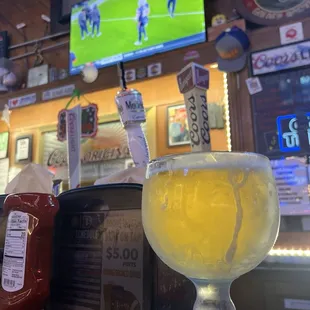 Time for some Monday night football.