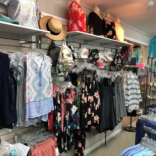 Ladies sportswear: Tribal, Billabong, Fresh Produce