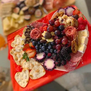 Valentine&apos;s Day Board