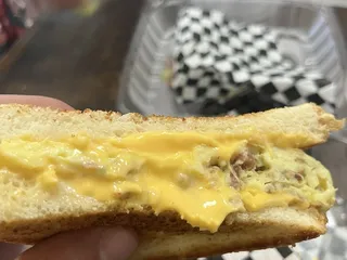 HoneySuckle Cafe