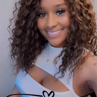 Tanisha Y.