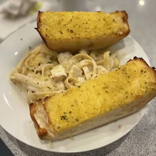 Fettuccine Alfredo