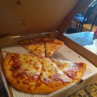 Med cheese pizza
