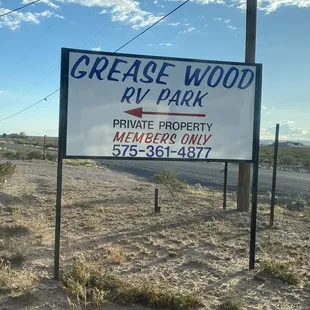 Easy to get a reservation for a night.  $30, full hookup, back up only, any size.  Just text him or leave a message on his voicemail.