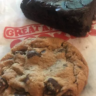 a chocolate cookie and a brownie