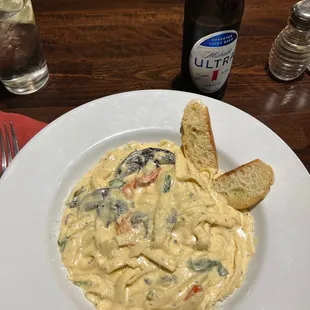 Garlic Chicken Pasta