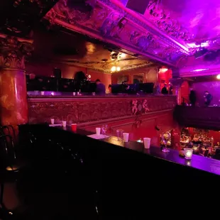 Balcony (view of the back side)