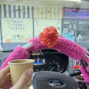 Warm &amp; fuzzy feelings of love and joy. Complementary flower and hot tea with my purchase of white copal resin.