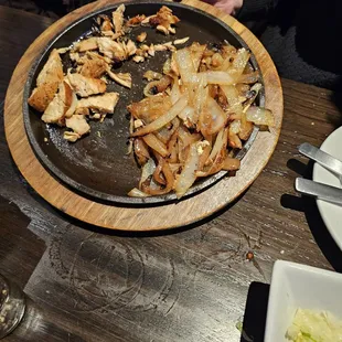 A big pile of onions , when light onions were requested .......