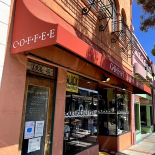 Great Bear Coffee on N. Santa Cruz Ave.