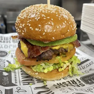 Bacon Avocado Cheeseburger
