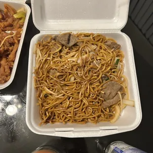 Beef Lo Mein