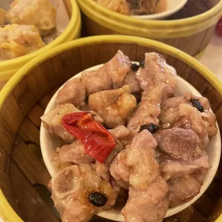 50. Peking Spareribs