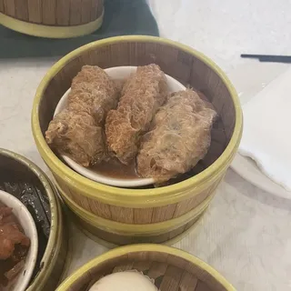 80. BEAN CURD and DICED CHICKEN With SALTED FISH IN CLAY POT