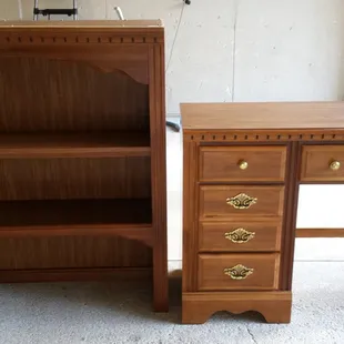 broyhill desk with hutch