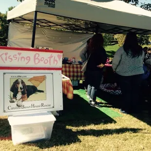 Puppy kissing booth!