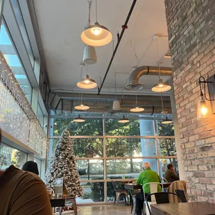 some of the restaurants decor