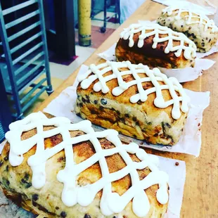 Cinnamon Chip Raisin with Cream Cheese airing