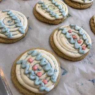 Easter Sugar Cookies iced