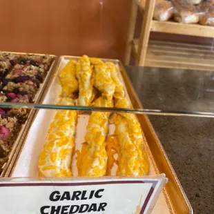 garlic cheddar sticks