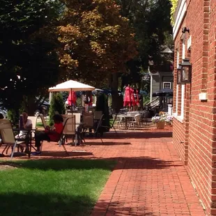 Pleasant outdoor seating!
