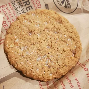 Salted caramel cookie