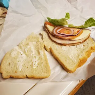 Does this look like it has mustard on it?   $8.30 for this....very disappointed getting this home.