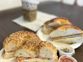 The Bagel Café