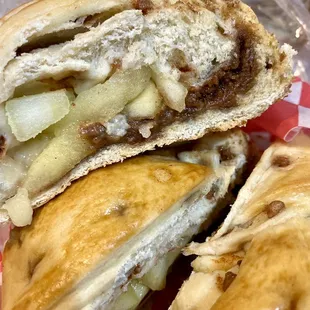 The apple pie bread is insane- amazing