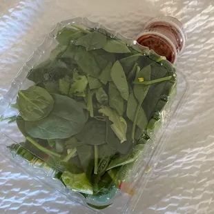 Spinach salad