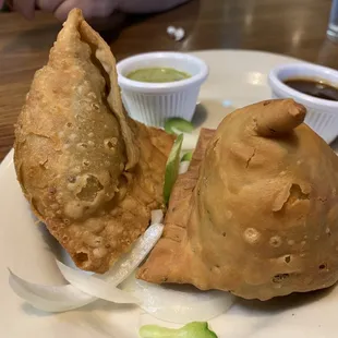Meat somosas