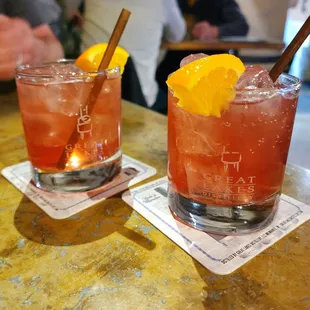 Bourbon old fashioned x 2