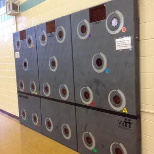 Sports wall, used for football throws to score points and record electronically.