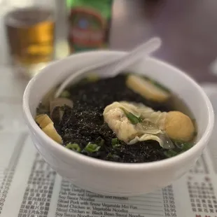 Sea Weed Noodle Soup