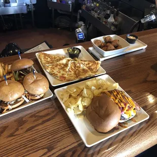 Black & Blue Burger
