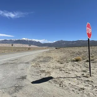 Shows how close the dunes are to the Oasis