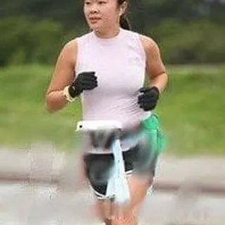 Anh L.