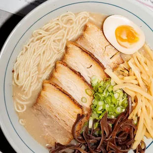 ramen and noodles, ramen, noodle soup, noodle dish, food, noodles
