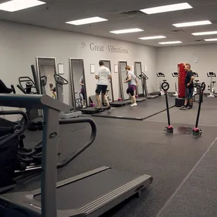 All session are supervised by a personal trainer to help you get the most out of your workout